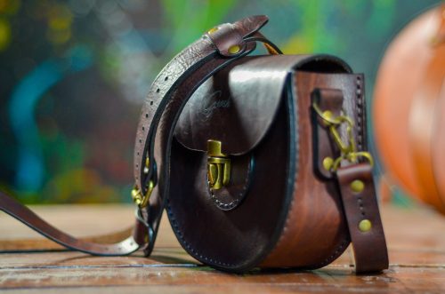 Brown leather saddlebag mini crossbody — view 5