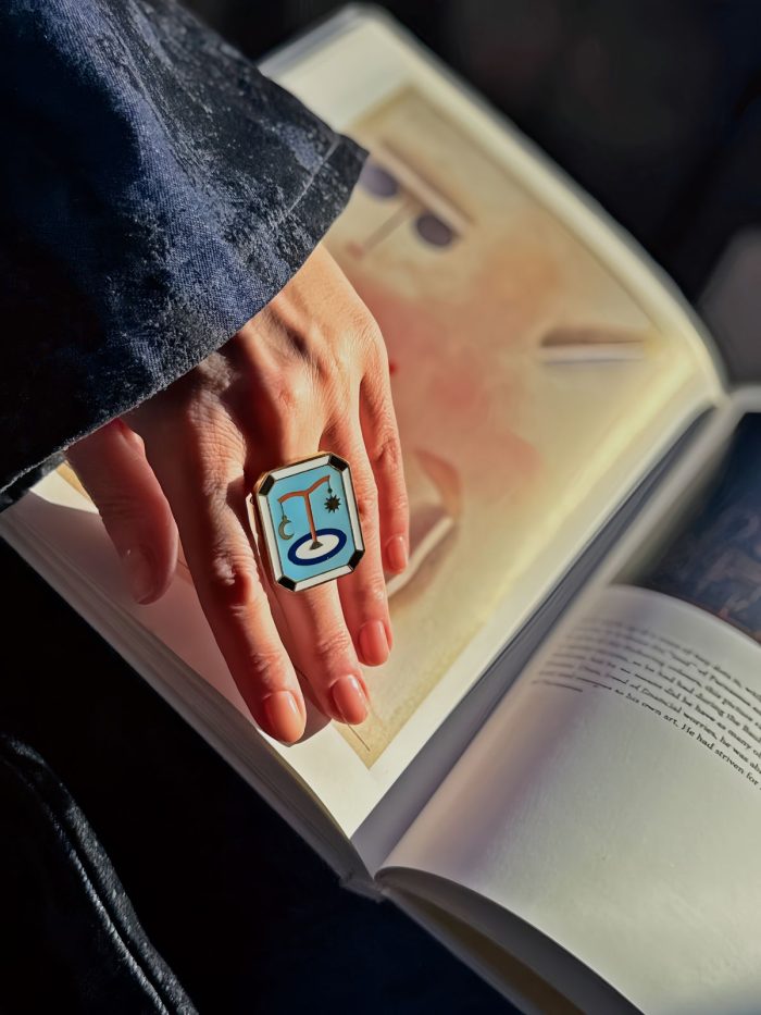 Handmade Libra zodiac ring in gold-plated enamel Handmade Libra zodiac ring in gold-plated enamel